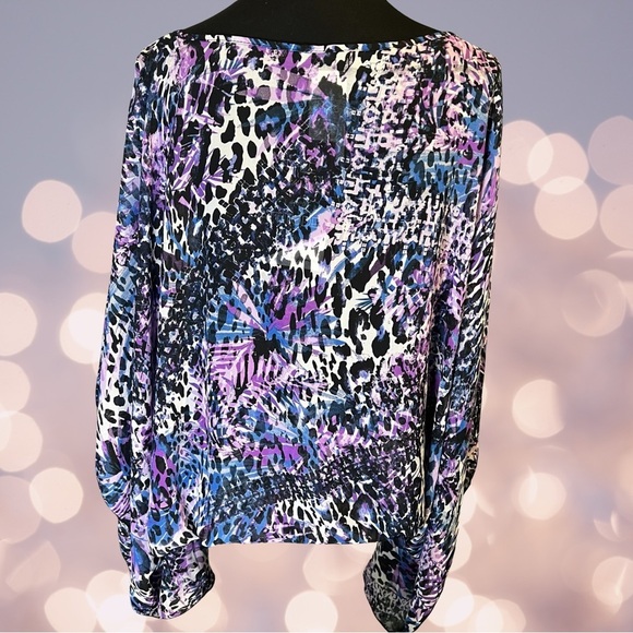 Nwt Attitudes by Renee Leopard Print Batwing Blouse sheer and flowy size XS/S - Picture 4 of 6